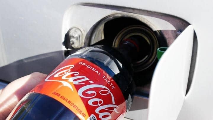 Coca cola in gas tank